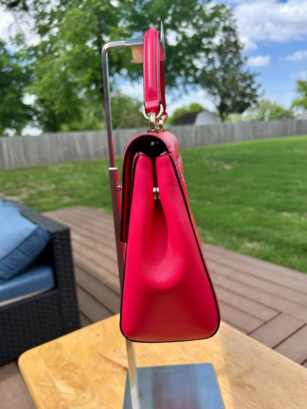 Michael Kors Ultra Pink Ava Satchel EUC - Picture 4 of 16